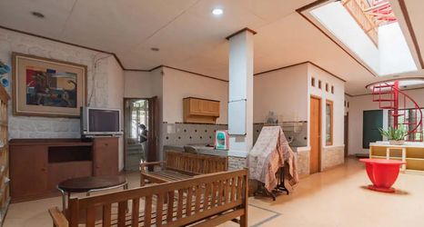 Lobby 2 KoolKost Female Syariah @ Geusan Ulun Street (Minimum Stay 6 Nights)