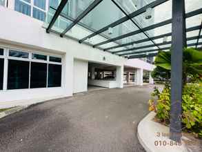 Exterior 4 Senai Garden Apartment near Senai Airport&JPO