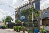 ภายนอกอาคาร Wisma KPBD Residence Syariah Mitra RedDoorz