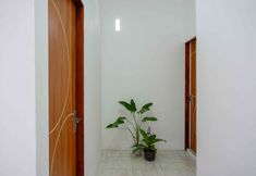 Lain-lain 3 RedDoorz near GOR Jatidiri Semarang