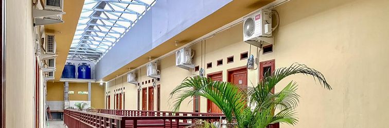 ロビー PSM Syariah Guest House RedPartner