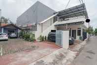 Exterior RedDoorz Syariah near Stasiun Cianjur