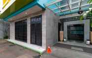 Bangunan 4 RedDoorz Plus Near Halim Perdanakusuma 2