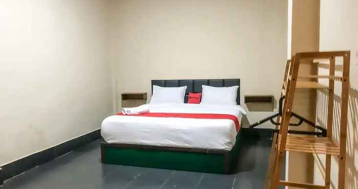 Bedroom RedDoorz @ Jalan Gelanggang Remaja Waena Jayapura