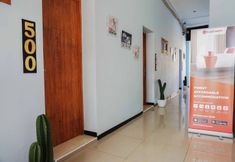 Others 3 RedDoorz near Velodrome Malang 2