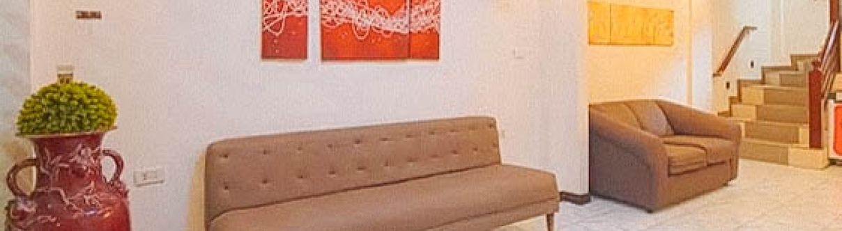 Lobi Mambaling Pension House 1