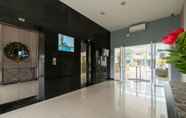 Lobby 3 RedLiving Apartemen Gunung Putri Square - Sansan Room with Netflix