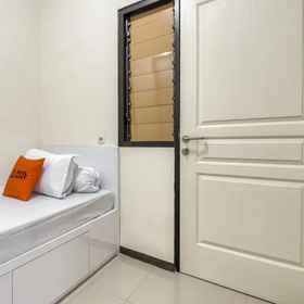 Bedroom 1 カザモールスラバヤ近くのクールコストシャリア, Galaxy Mall ホテル