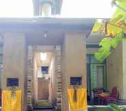 Lobby 2 DATON HOUSE near Bali Zoo Ubud Mitra RedDoorz