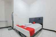 ห้องนอน RedDoorz @ Permana Homestay near Supadio Airport Pontianak