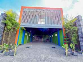 Exterior 4 Homestay Bahari near Wisata Bahari Tlocor Sidoarjo Mitra RedDoorz