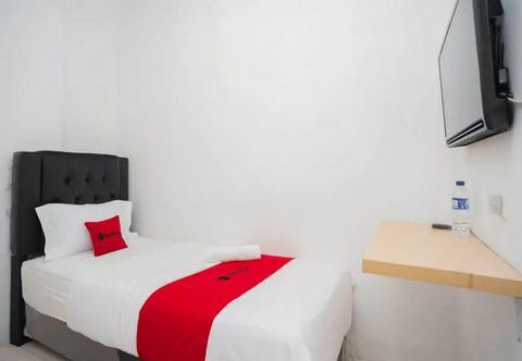 Lainnya RedDoorz @ Jalan Bangau Palembang