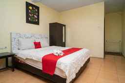 RedDoorz near Cyber Mall, USD 14.49