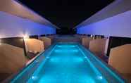 Swimming Pool 2 Fresh Resort Pattaya