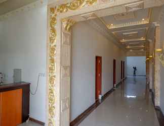 Lobby 2 RedDoorz @ Jalan Pattimura Palu