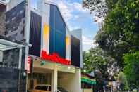 Exterior RedDoorz near Ambarukmo Plaza Mall