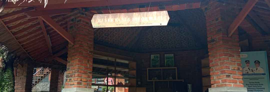 Lobby Villa Kampung Turis Karawang 