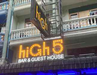 ภายนอกอาคาร 2 High5 Bar and Guesthouse