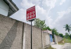 Others 5 RedDoorz @ Seputih Jaya Lampung