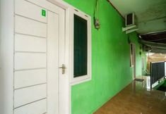 Others 7 RedDoorz Syariah @ Jalan KH. Mas Mansur Lampung