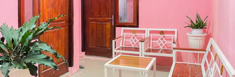 Lobby RedDoorz near Palembang Airport 1