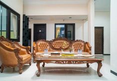 Others 6 RedDoorz Syariah near Marvel City Mall 2