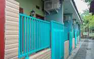 Others 2 RedDoorz Syariah near Sunrise Mall Mojokerto