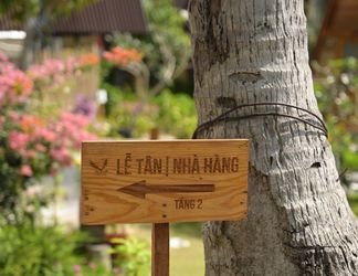 Sảnh chờ 2 Fly Up Resort