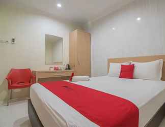 Lainnya 2 RedDoorz near MT Haryono Semarang