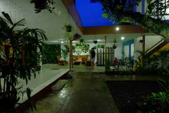 ภายนอกอาคาร 4 Snooze Hostel Malang