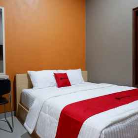 Others 1 RedDoorz Syariah gần Ga Tegal, Khách sạn Tegal