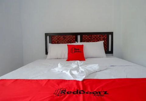 기타 RedDoorz Syariah near Alun Alun Balai Kota Tegal