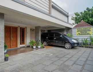 Exterior 2 Jatiwinangun Homestay near GOR Satria Purwokerto Mitra RedDoorz