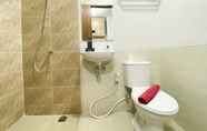 In-room Bathroom 3 Cozy and Chic Studio Apartment at Transpark Juanda Bekasi By Travelio