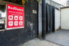 ล็อบบี้ RedDoorz near Exit Tol Batang