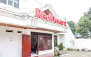 Bên ngoài 5 RedDoorz near Eco Green Park Batu