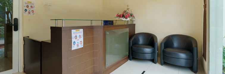 Lobby Dago Suites Syariah Cikarang Mitra RedDoorz