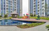 Swimming Pool 5 Comfort and Minimalist Studio Podomoro City Deli Medan Apartment By Travelio