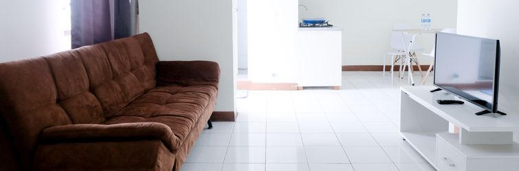 Lobby Homey and Cozy 1BR Apartment at Gateway Ahmad Yani Cicadas By Travelio