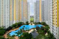 Bên ngoài Elegant and Comfort 4BR Combined at Springlake Summarecon Bekasi Apartment By Travelio