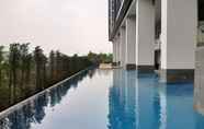 Kolam Renang 4 Cozy Studio Apartment Bintaro Plaza Residence Breeze Tower By Travelio