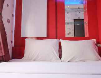 Bedroom 2 2BR Best Deal at Suites @Metro Apartment By Travelio