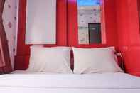 Bedroom 2BR Best Deal at Suites @Metro Apartment By Travelio