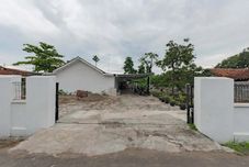 Bên ngoài RedDoorz Syariah near Alun Alun Ciledug Cirebon