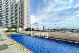 Swimming Pool 4 RedLiving Apartemen @ Margonda Residence 5