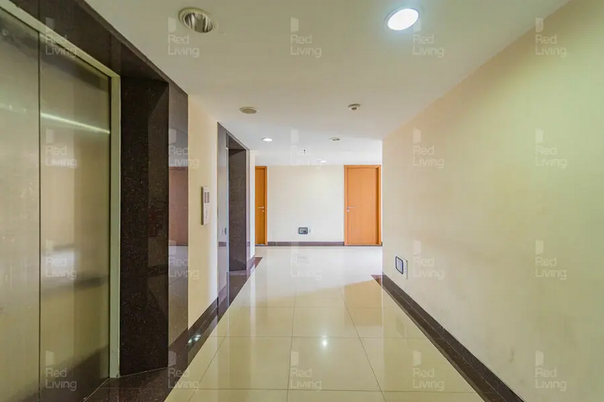 Lobi RedLiving Apartemen Cinere Resort - Gold Room