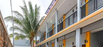 Exterior 5 RedDoorz @ Jagakarsa 2