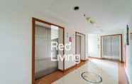 Lobby 4 RedLiving Apartemen Mediterania Palace - Meditrans Property Tower B