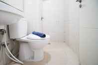 In-room Bathroom Cozy and Simple Studio Apartment at Tanglin Supermall Mansion By Travelio