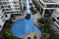 Swimming Pool Homey Studio Room Apartment at 7th Floor Gateway Pasteur By Travelio